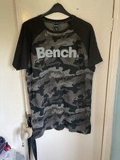 Camiseta camuflada estilo patinador Bench para hombre talla 2XL. Nuevo sin etiquetas C2
