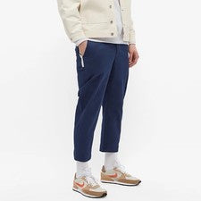 Pantalones informales azules Nike para hombre ajuste estándar pierna cónica cintura 28 talla 28