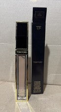 Corrector de sombra e iluminación Tom Ford Beauty .18 fl oz 5.4 ml NUEVO EN CAJA - DORADO 3W1