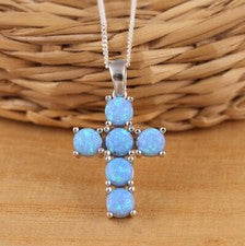 Cadena colgante de cruz de ópalo azul de plata de ley 925 sólida en caja de regalo