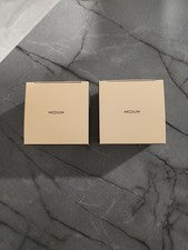 2 X Polvo de ajuste de acabado impecable Lacura mediano