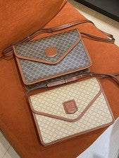 Bolso de hombro de lona Celine Triomphe bandolera de cuero tostado estilo vintage