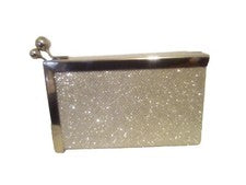 Bolso de mano para mujer con brillo. Blanco. Bolso de mano. Cadena de hombro. Cierre de cierre único.