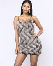 ✨Mini Vestido FashionNova Ondulado Bebé con Flecos Nuevo con Etiquetas Talla Pequeña ✨