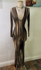 Maxi Vestido Moda Nova Manga Larga Cuello en V Talla Pequeña - Marrón y Neutros