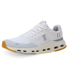 Scarpe On Cloudnova Form 2 3ME30150924 Bianco