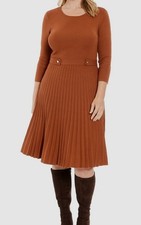 Vestido para mujer London Times marrón manga 3/4 plisado calce y acampanado talla grande