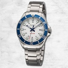 Reloj De Hombre Regent Titan Con Correa De Metal Color Titanio Analógico URBA856