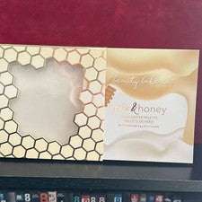 Paleta iluminadora de leche y miel Beauty Bakerie