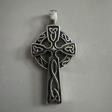 Colgante Cruz Celta Acero Inoxidable Renacimiento Tradicional Trinidad Irlandés Regalo