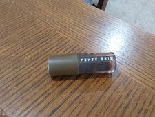 FENTY BEAUTY TREATZ TAMAÑO COMPLETO en ACEITE LABIAL FORTALECEDOR "CACAO" ¡CON ENVÍO GRATUITO!