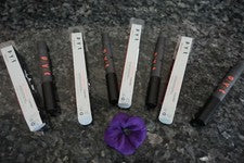 Corrector PYT Beauty All + Nothing nuevo en caja tamaño completo 0,095 oz selecciona el tuyo