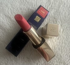 Lápiz labial mate Estee Lauder Matte 600 Visionary Peach descontinuado color puro mate
