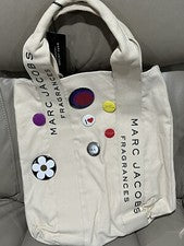 Bolso de Mano Marc Jacobs Para Mujer de Lona - Beige - Alfileres en un Lado - Fragancia - Nuevo