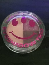 Trío de sombras de ojos Love+Craft+Beauty en Masquerave tamaño completo 2,3 g