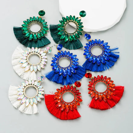 2023 Earring Fashion Jewelry Ins Alloy Earrings Women's Fashion Tassel Colored Rhinestones Long Crystal Gold Earrings Women'