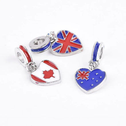 Manufacture Custom Enamel Heart Country Flag Pendants Charm