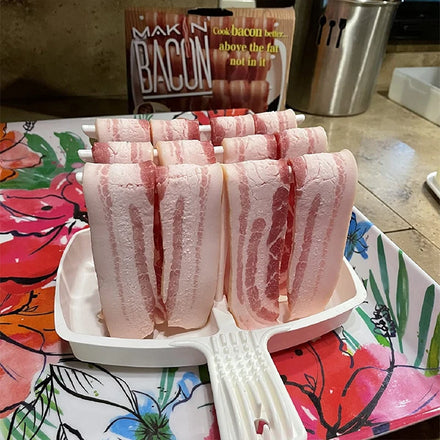 2024 Customized Plastic Selling BBQ Kitchen Gadgets Maker Microwave Oven Bacon Cooker