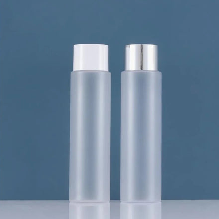 Silver Screw Cap PET Cosmetic Lotion Bottle 100ml 150ml 200ml Empty Plastic Scrub Toner Bottle for Shampoo Skin Care Packaging