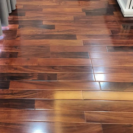 Glossy U groove 8mm HDF AC3 AC4 Click Wooden Laminated Flooring Pisos Laminados