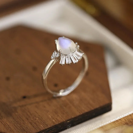 Low MOQ Wholesale Jewelry 925 Sterling Silver Woman Simple Natural Moon Stone Adjustable Rings