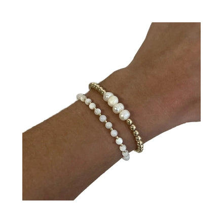 Adjustable Women's Stainless Steel Beaded Bracelets with Non-Tarnish PVD Gold Mother Freshwater Pearl for Gifts