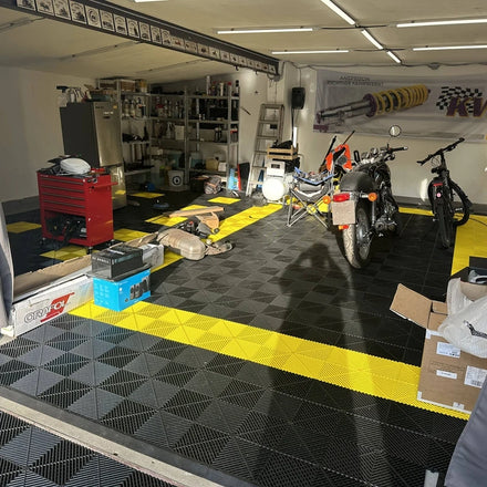 VENTED GARAGE FLOOR TILES Plain DIY Modern Indoor Workshop PVC Flooring Anti-Slip 18mm Thick Interlocking China Wholesale