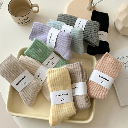 New Fashion Winter Thermal Hand Knitted Wool Socks Women Fashion Solid Color Warm Wool Socks Women