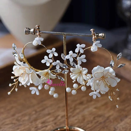 Handmade White Flower Resin Liquid Earrings Wedding Jewelry Ear Accessories for Bridal Dress for Party & Gift