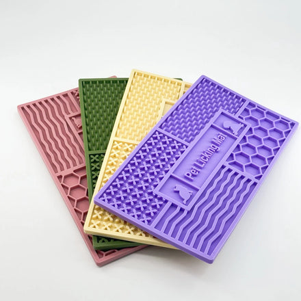 Dog Puzzle Products Bathing Grooming Training Licking Mat for Dogs and Cats Slow Feeder Lick Pad Silicone Pet Bowls & Feeders
