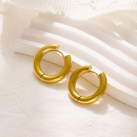 New Design 18K Gold Plated Women Jewelry Custom Hoop Waterproof and Non Tarnish Metal Earring for Girls
