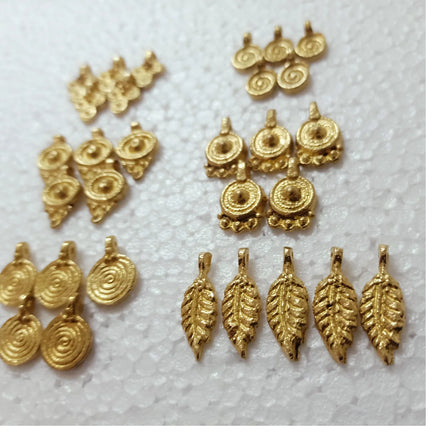 Custom Made Handmade Metal Alloy Shell Old Antique Look Charms and Pendants for Jewelry Designer Punk Style Unisex Resale