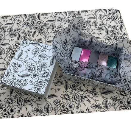 Floral Design Black and White Wrapping Tissue Paper Customized Holographic Printed Clothes Wrapping Shoes Wrapping Tissue