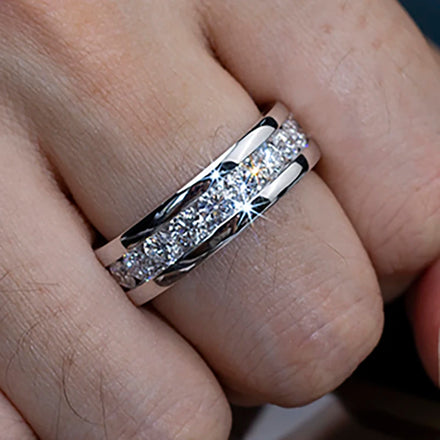 Round Cut Diamond White Gold Wedding Jewelry 18K Solid Gold IGI CVD HPHT Lab Grown Diamond Ring for Men