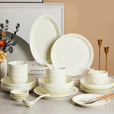 Wholesale Quality Dinnerware Set Fruit Pasta Steak Plate European Ceramic Embossed Tableware Set Porcelain Dinner Set