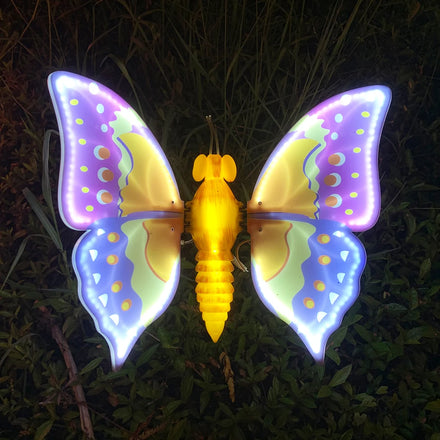New Technology Products 2024 Dynamic Illumination Outdoor Landscape Butterfly Dragonfly Theme Light Simulated Insect Lamp