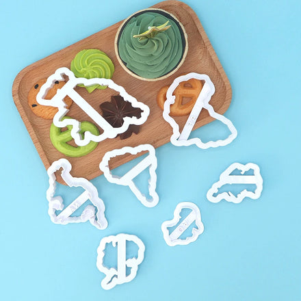 Seven Continents 3D Plastic World Map Shape Cookie Cutters 7pcs Fondant & Cake Cutters Baking Decorating Pastry Tools