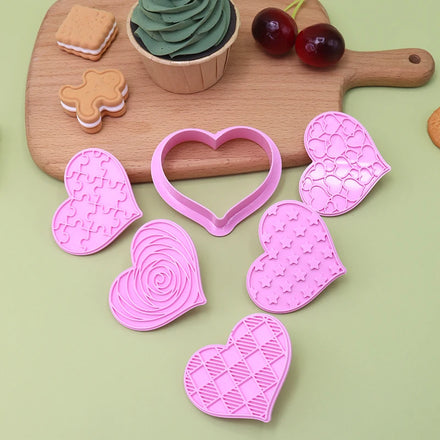 Mini Heart-Shaped Cookie Cutters-5 Small Biscuit Molds DIY Holiday Birthday Valentine's Day Baking Love Cookie Cutter Tool