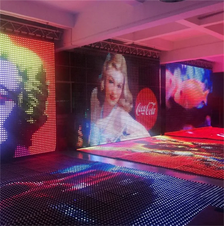 P41.5 SMD5050 IP67 Rated Indoor/Outdoor Waterproof 8000 Brightness LED Mesh Screen Light Digital Poster Intelligent Split Screen