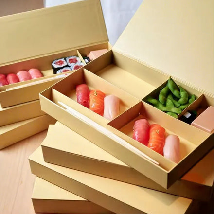 Wholesale Eco-Friendly Sushi Crepe Cake Donuts Restaurant Food Packaging Inserts Folders for Picnic Takeaway Cookie Packaging