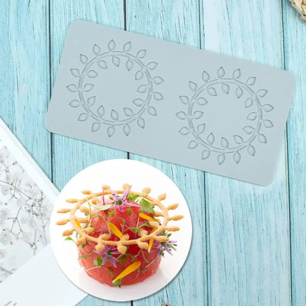 2 Holes Leaf Ring 3D Baking Stencils Cake Printing Hollow Garnishing Mould for Sugar Craft Cake Decoration Cupcake Chocolate