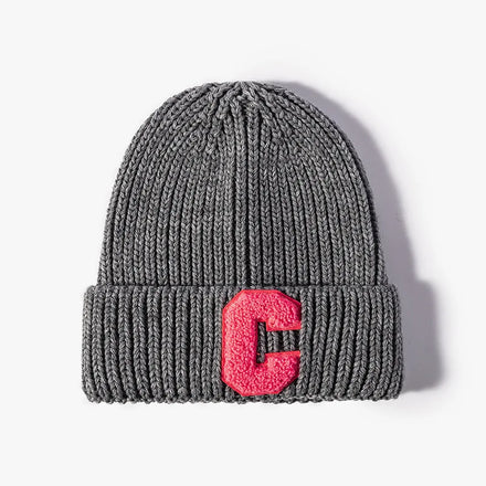 Customize Winter Knitted Beanie Wholesale Terry Embroidery Women's Hats Skull Cap Birthday Gift