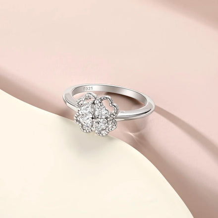 New Trendy Fine 925 Sterling Silver Heart Cut Zircon Women' s Four Leaf Clover Shaped Ring for Weeding Engagement Party Gift
