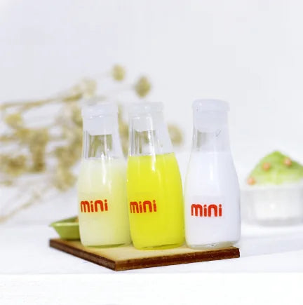 1/6 1/12 Doll House Simulation Miniature Mini Beautiful Milk Bottle Model Decor Gift