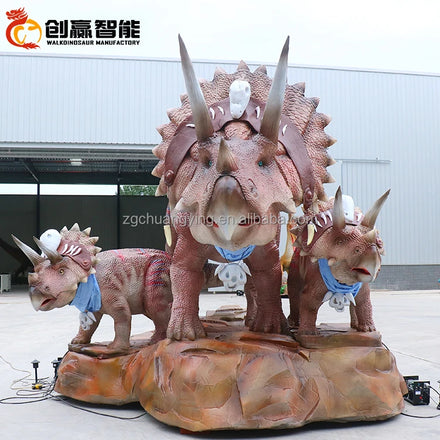 World of Dinos Animatronic Triceratops