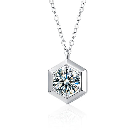 XMZ095 1CT Moissanite Pendant Necklace for Women 925 Sterling Silver Cut Diamond White Gold Charm Chain Moissanite Necklaces