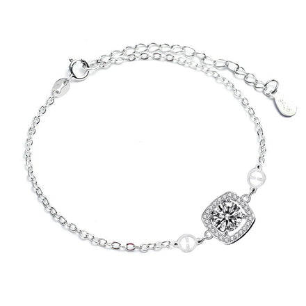 XRZ004 Elegant Luxury Fine Jewelry 925 Sterling Silver Adjustable 1 Carat Moissanite Square Charm Bracelets Women Wedding