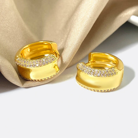 Wholesale 18K Gold Plated Huggie Earrings for Foxi Chunky Statement Jewelry with CZ Crystal Geometric Trendy Brass for Women