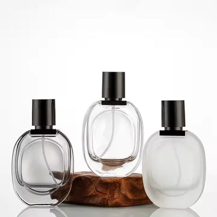 Perfume Bottle 30/50ml Screw Top Spray Dispensing Bottle Glass Empty Spray Bottle