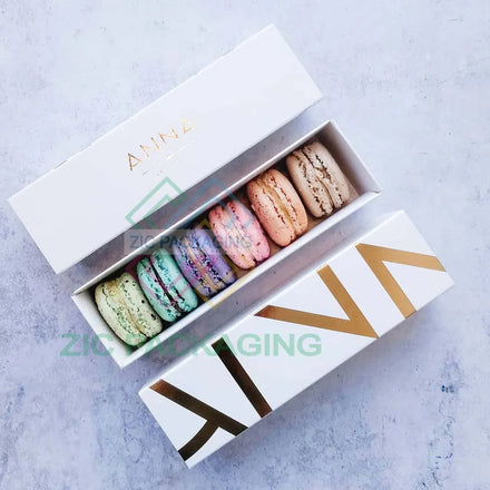 Personalized Custom Gold Foil Logo Luxury Macaron Bakery Box Packaging Macaron Gift Box for Macarons
